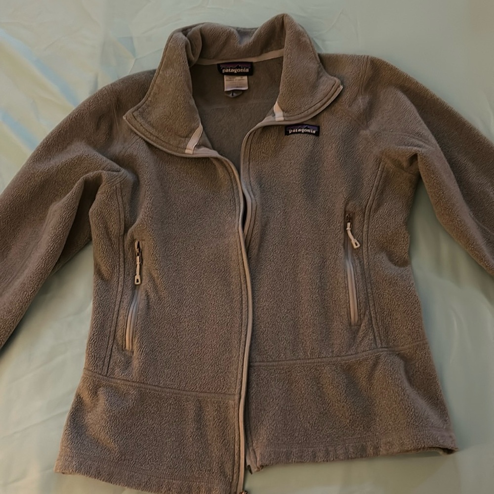 Patagonia fleece zip up